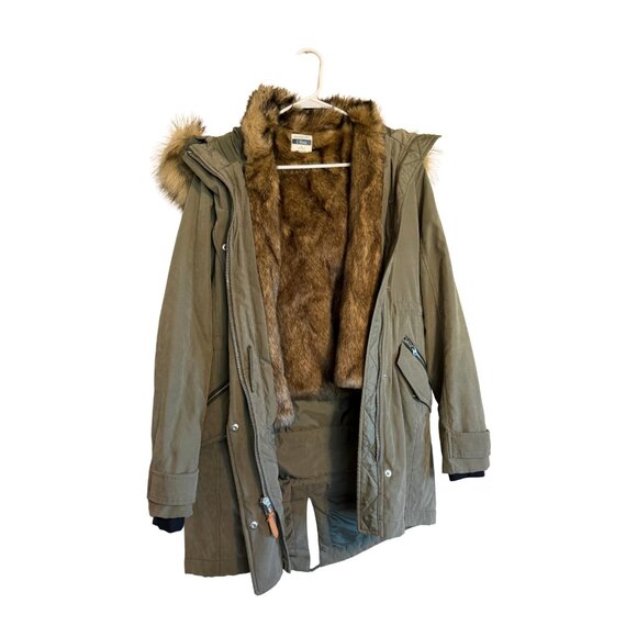 Abercrombie & Fitch Olive Green Ultra 3-In-1 Multi-Wear Parka - Picture 9 of 11